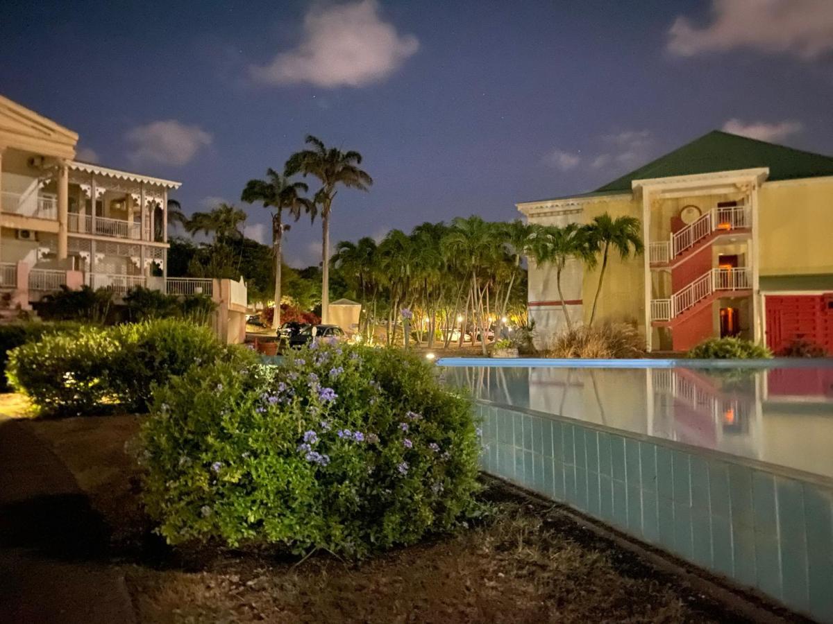Villa Creole Domaine Prive De L'Anse Des Rochers Saint-Francois  Exterior photo
