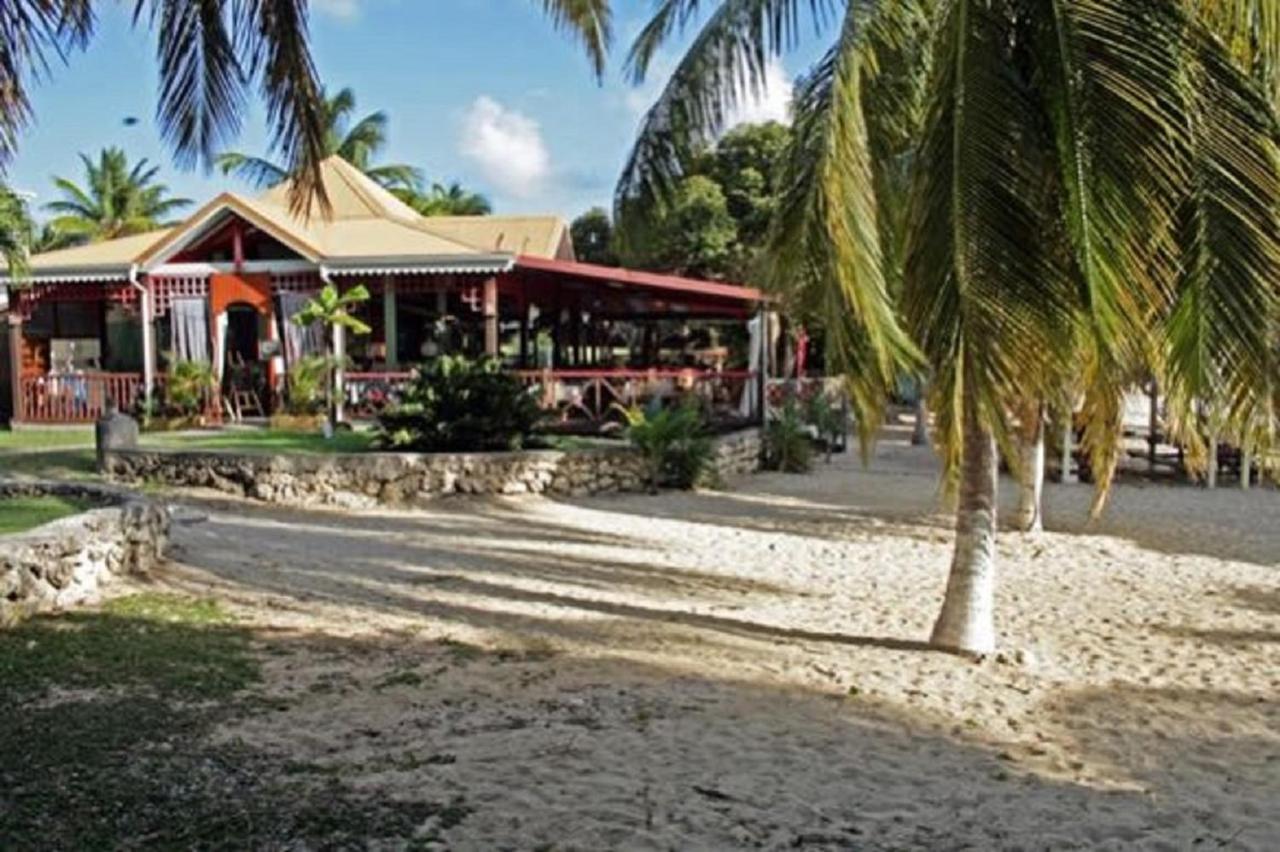 Villa Creole Domaine Prive De L'Anse Des Rochers Saint-Francois  Exterior photo